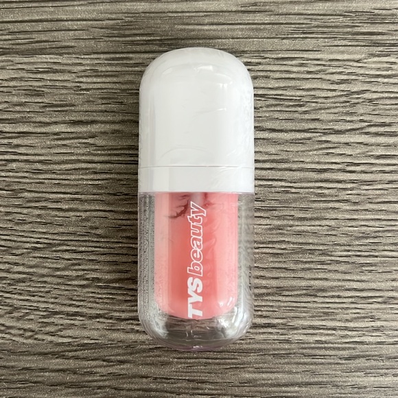 Makeup Kit - Picture 6 of 8